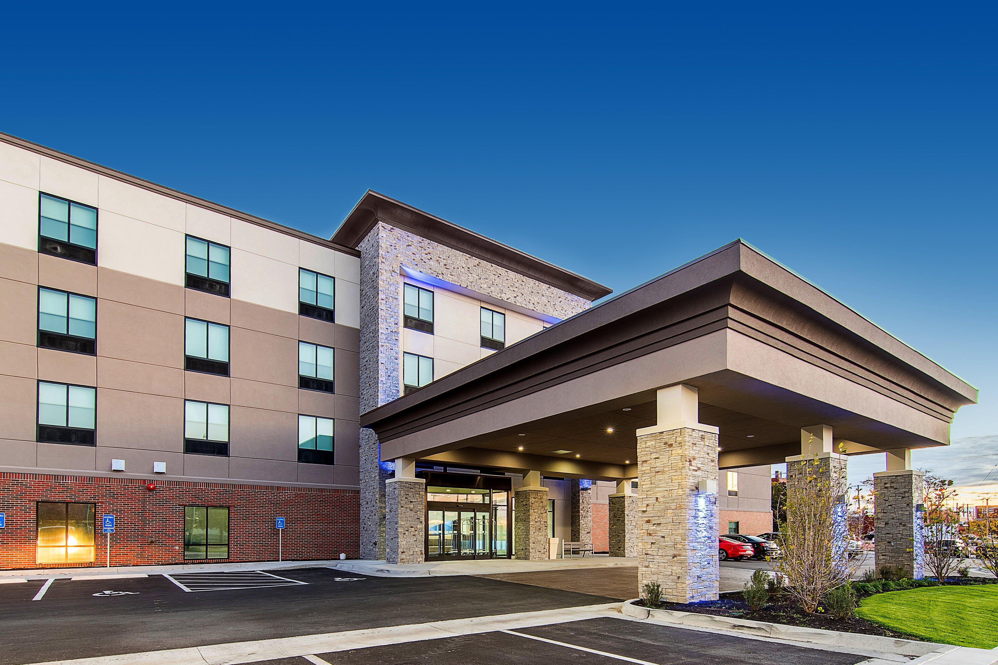 Holiday Inn Express & Suites - Atchison, An Ihg Hotel Zewnętrze zdjęcie